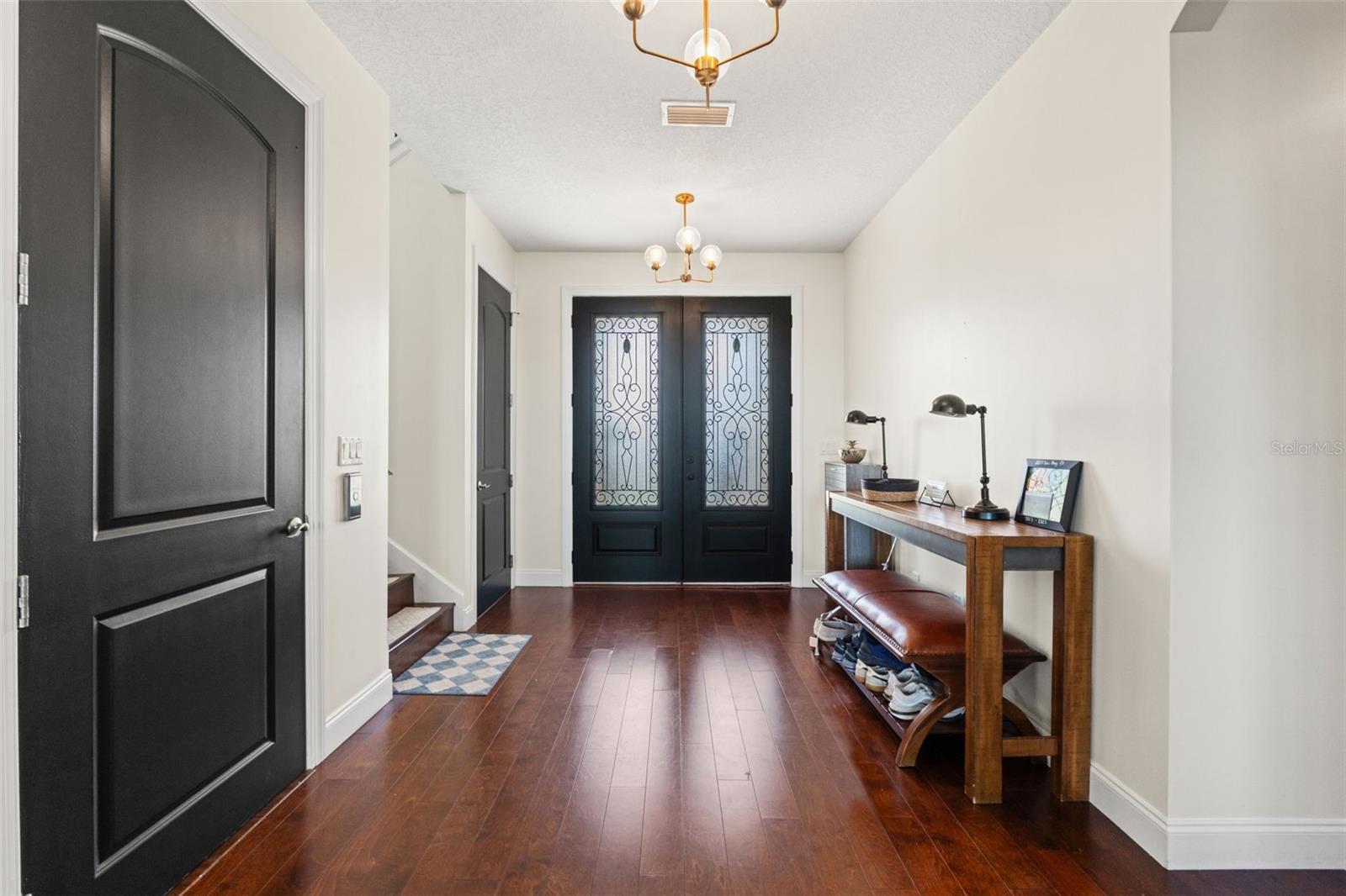 HARBORPOINTE - Residential