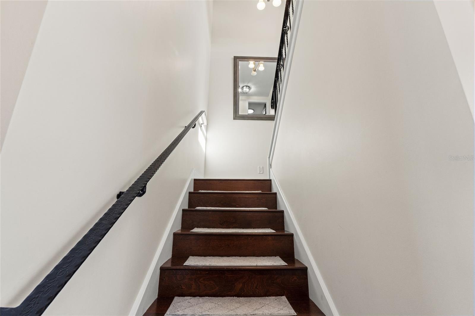 HARBORPOINTE - Residential