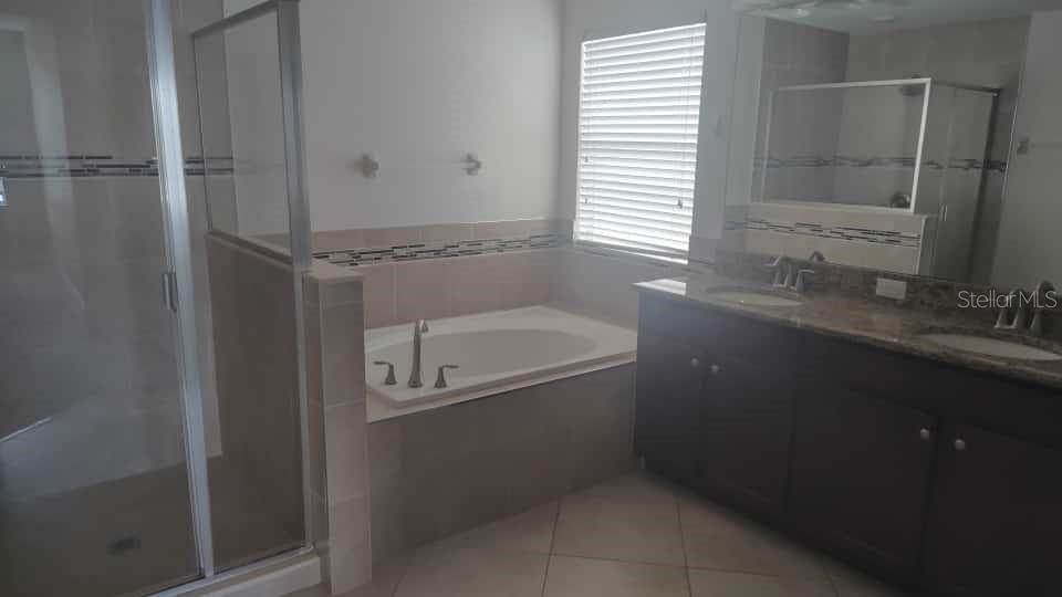 PROVIDENCE N-4 - Residential Lease