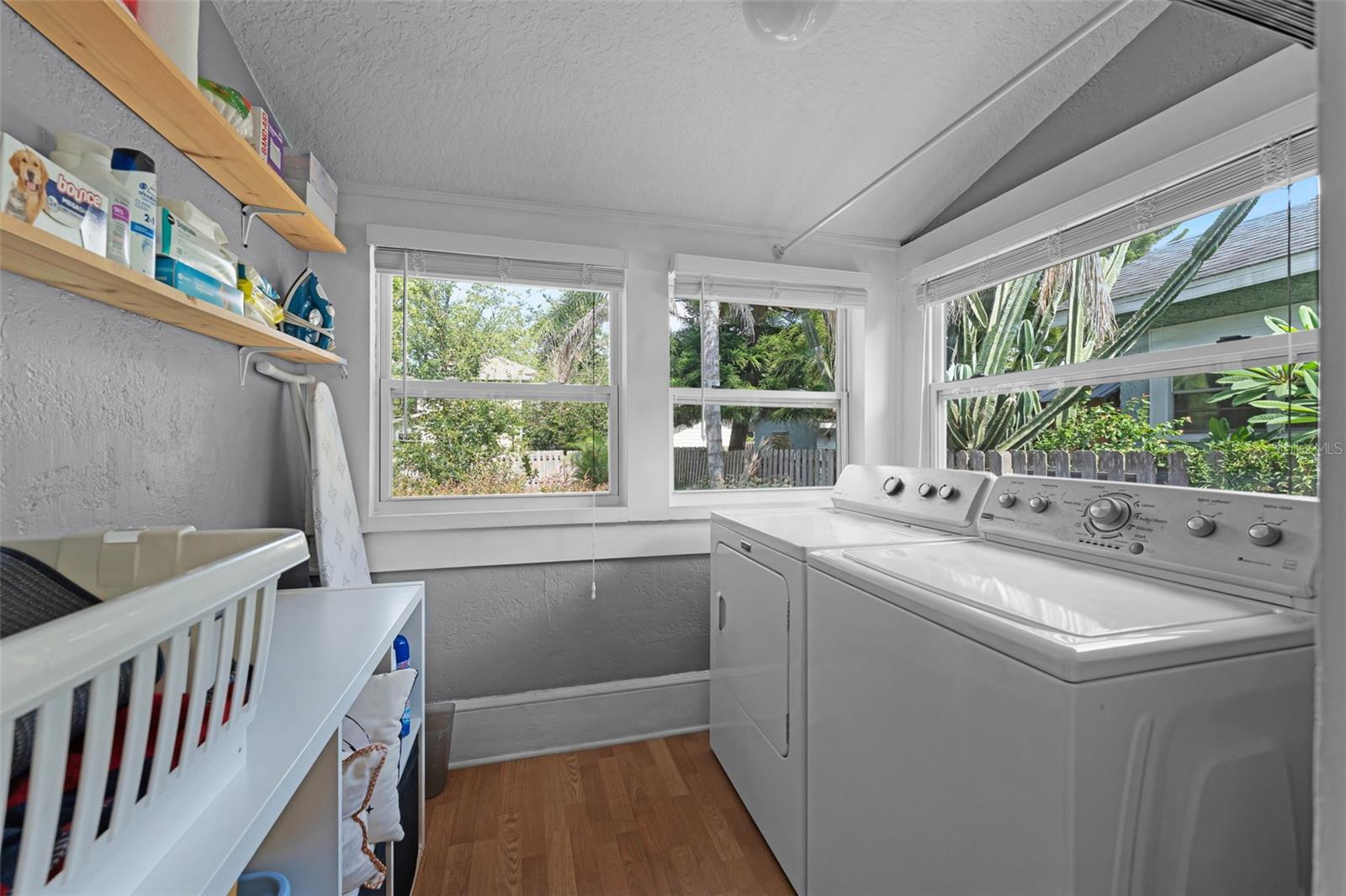 EOLA ROSE ANNEX - Residential