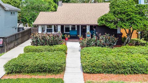 Photo of 110 N Brown Avenue, Orlando, FL 32801 (MLS # O6388981)