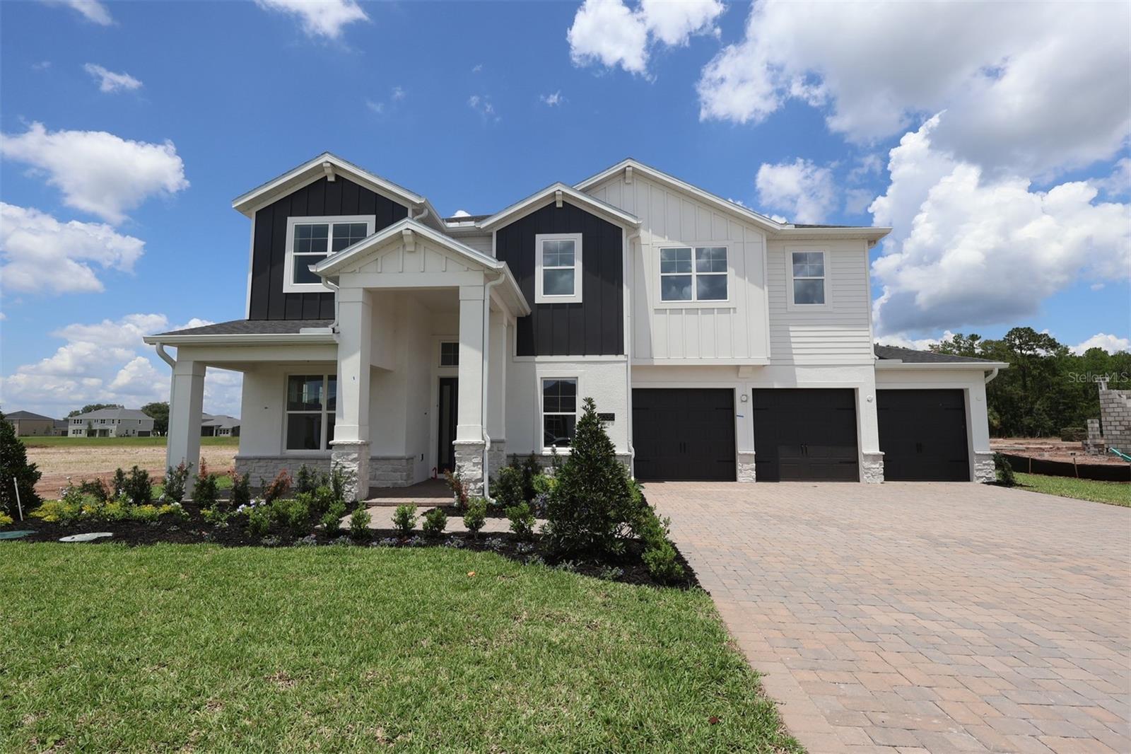 3035 SOLACE WAY