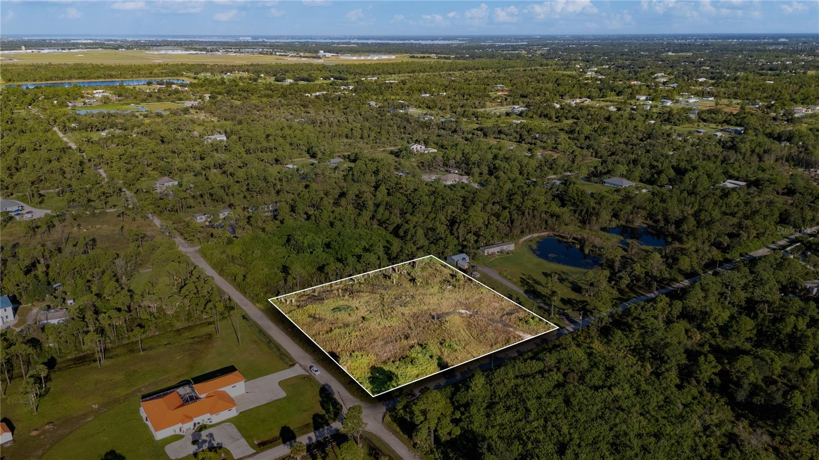 CHARLOTTE RANCHETTES #447 & 44 - Land