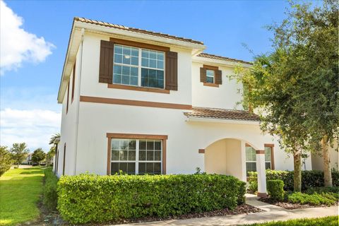 Photo of 4800 Crusoe Street, Kissimmee, FL 34746 (MLS # S5136189)