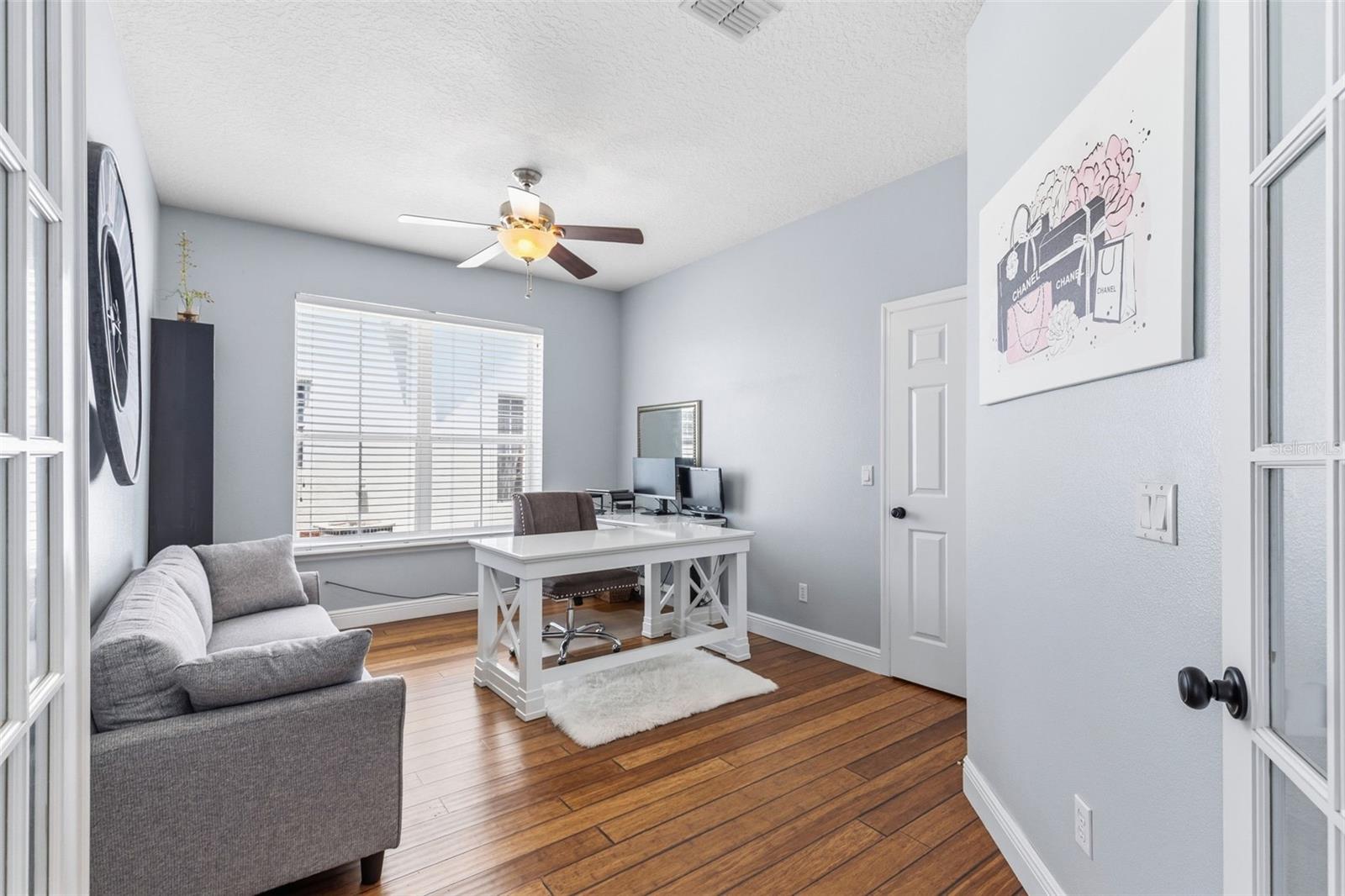 AVALON PARK - Residential