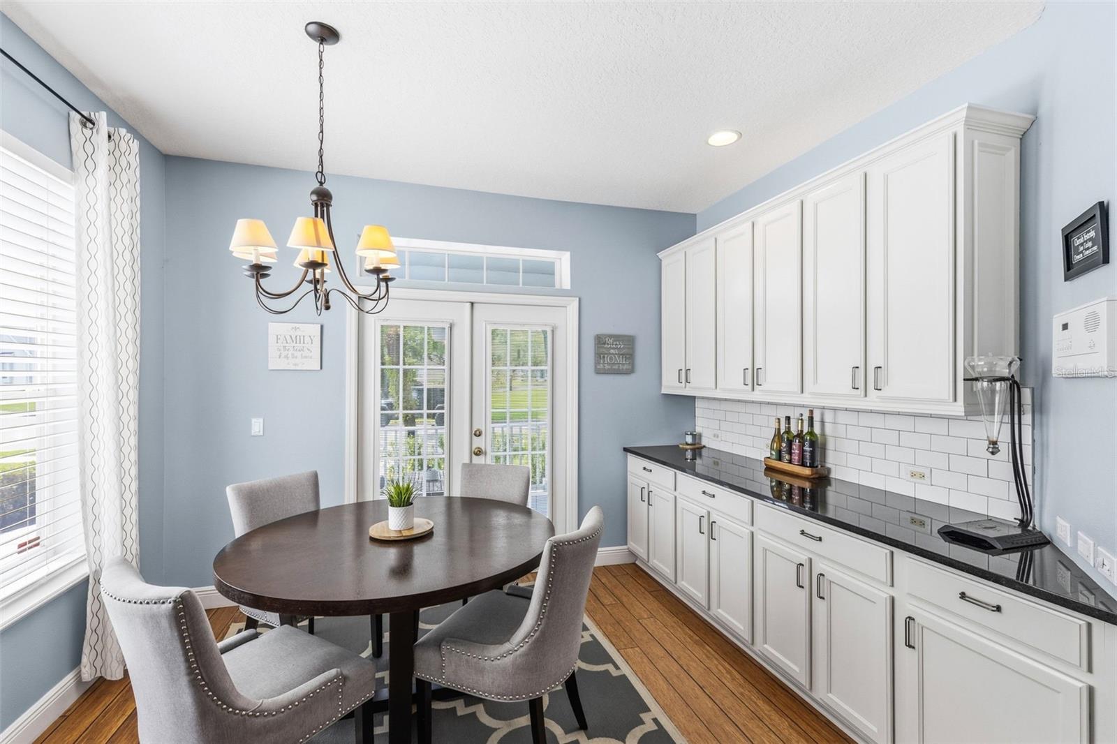 AVALON PARK - Residential