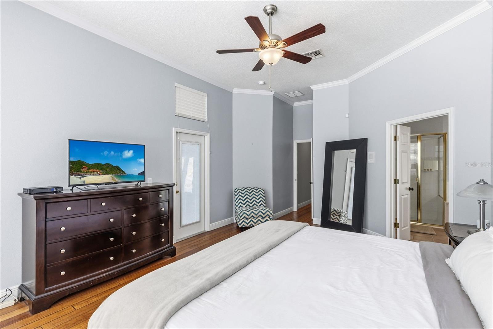 AVALON PARK - Residential