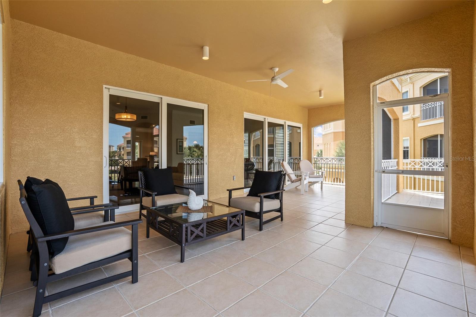 CASA BELLA 02 - Residential
