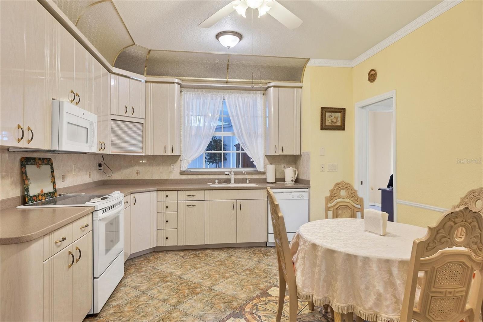 WARM MINERAL SPGS - Residential