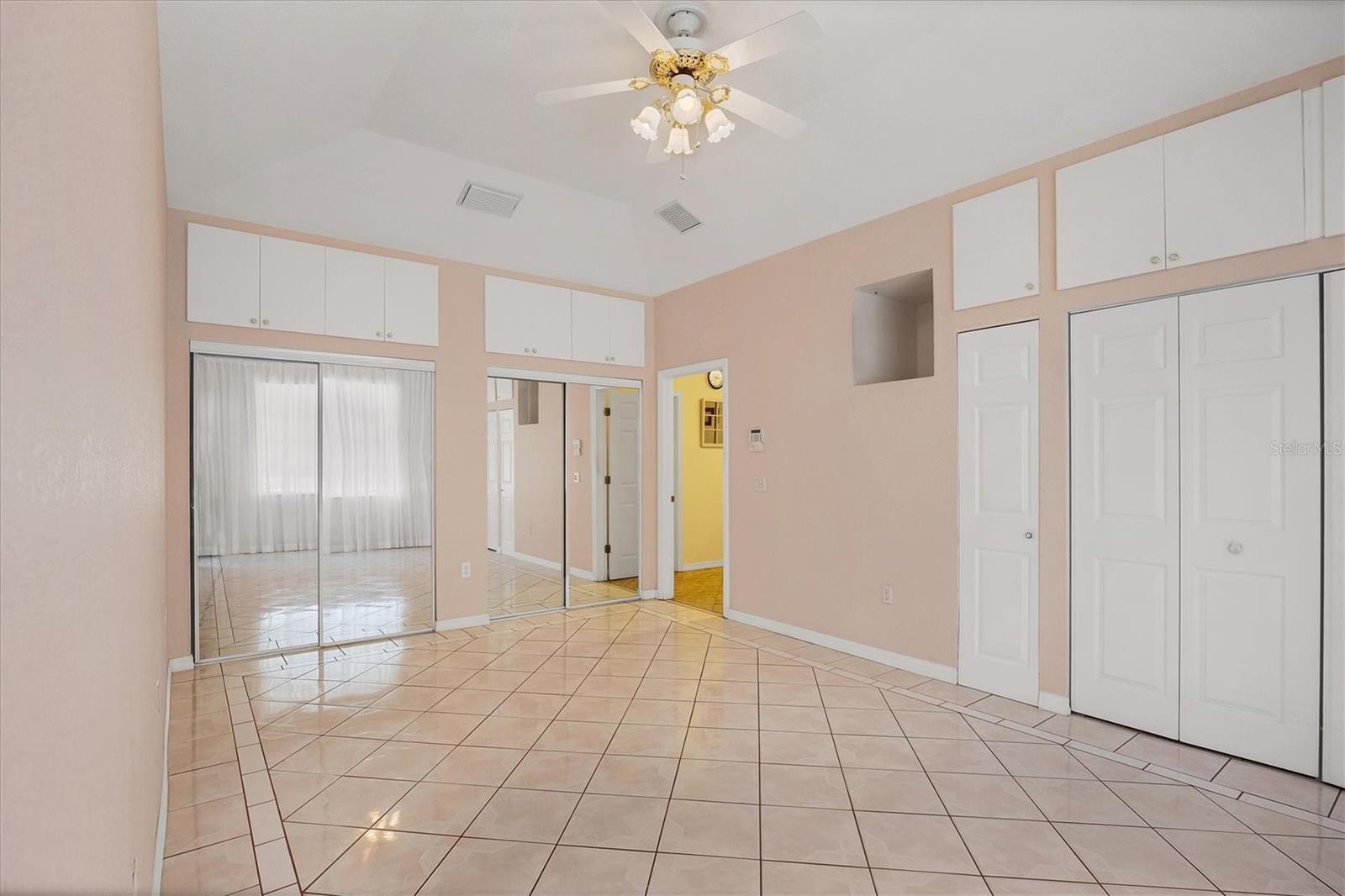 WARM MINERAL SPGS - Residential