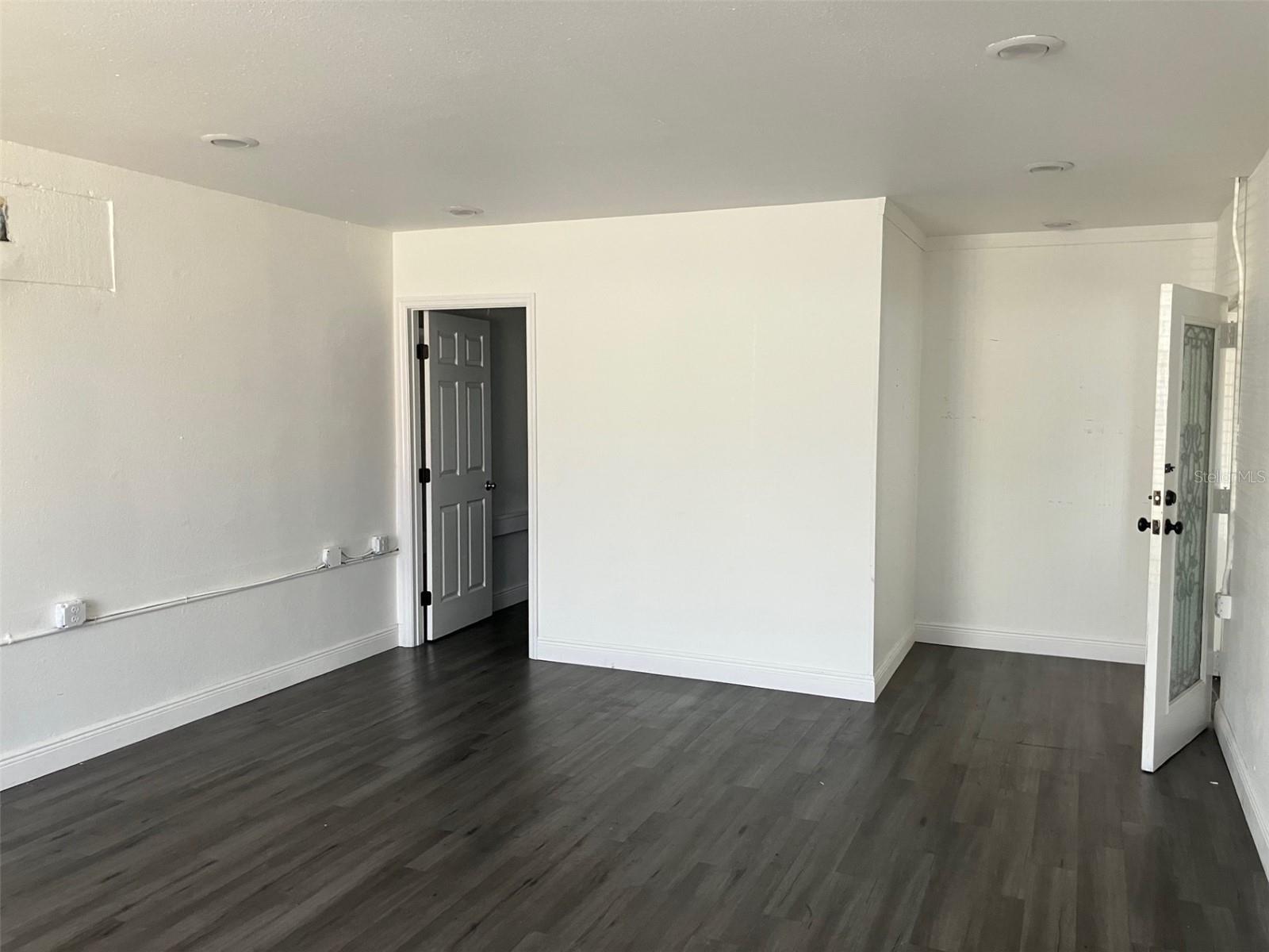 PALMA CEIA PARK - Commercial Sale