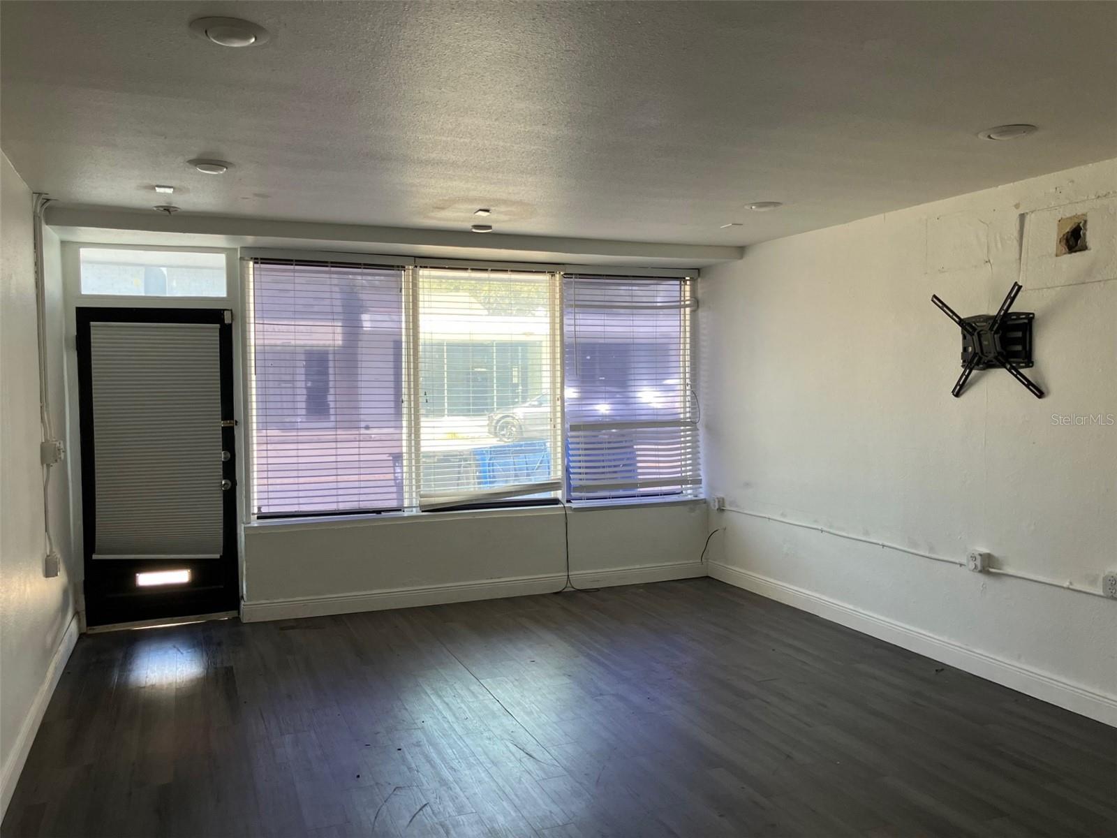 PALMA CEIA PARK - Commercial Sale