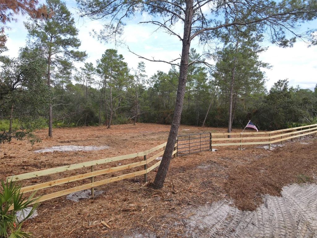 Photo of Kentucky Street, Paisley, FL 32767 (MLS # G5102831)