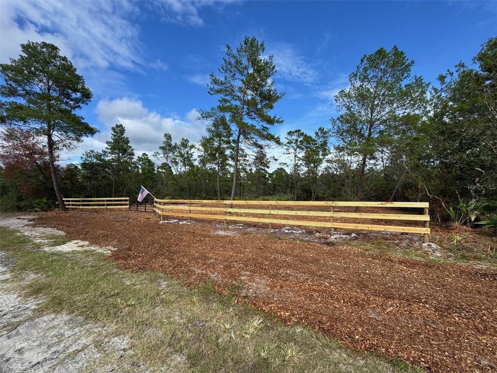 Photo of Kentucky Street, Paisley, FL 32767 (MLS # G5102831)