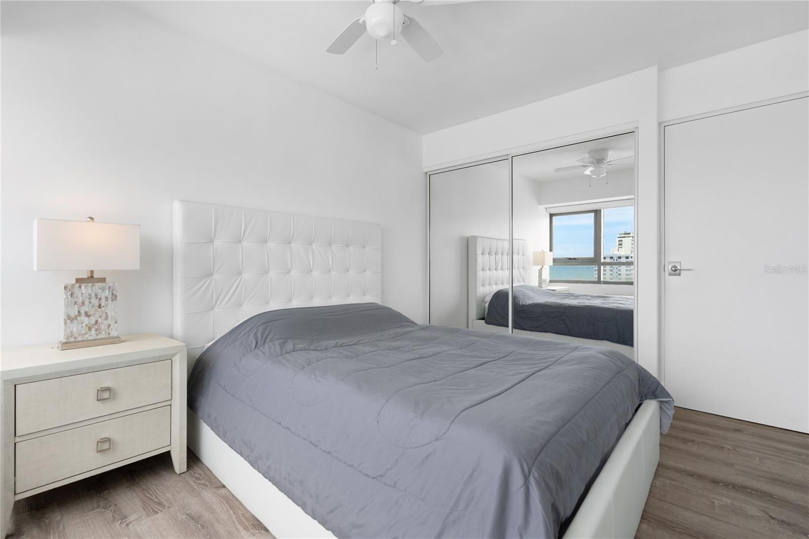 CONDOMINIO GALLERY PLAZA - Residential
