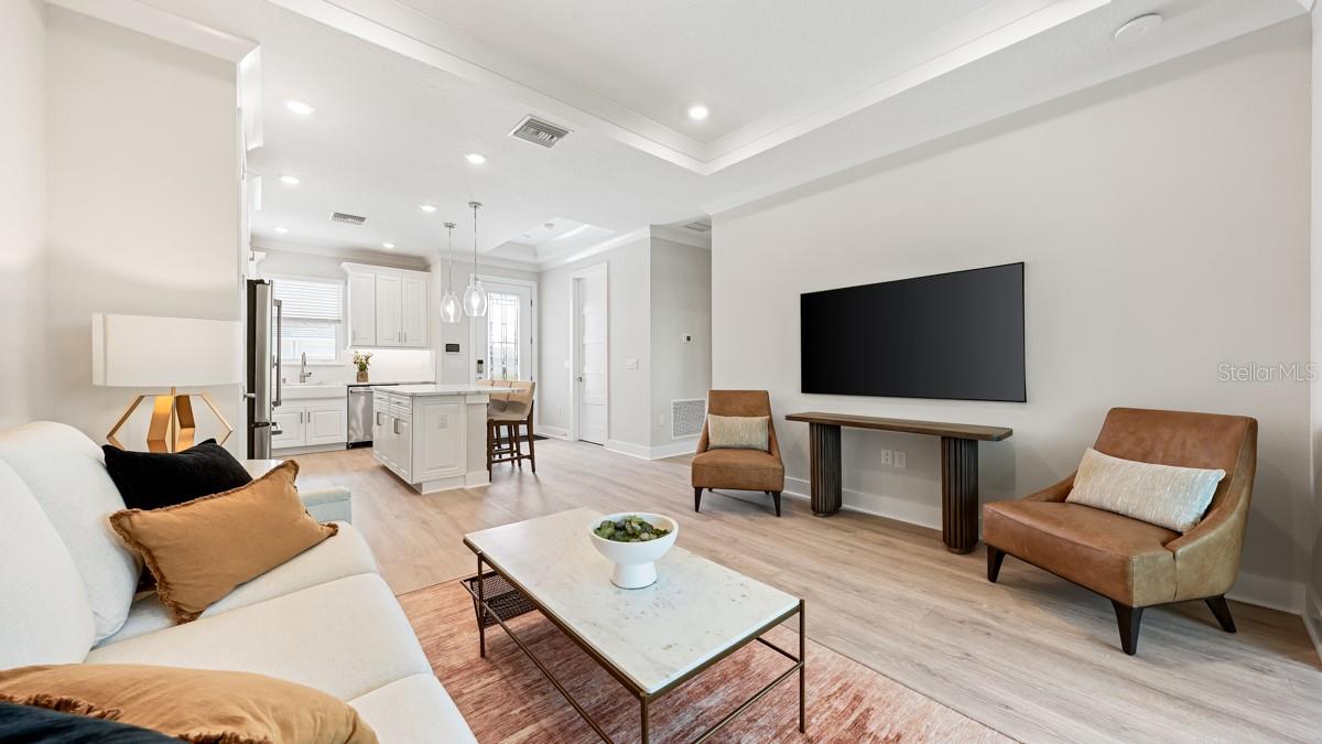 AZARIO ESPLANADE - Residential
