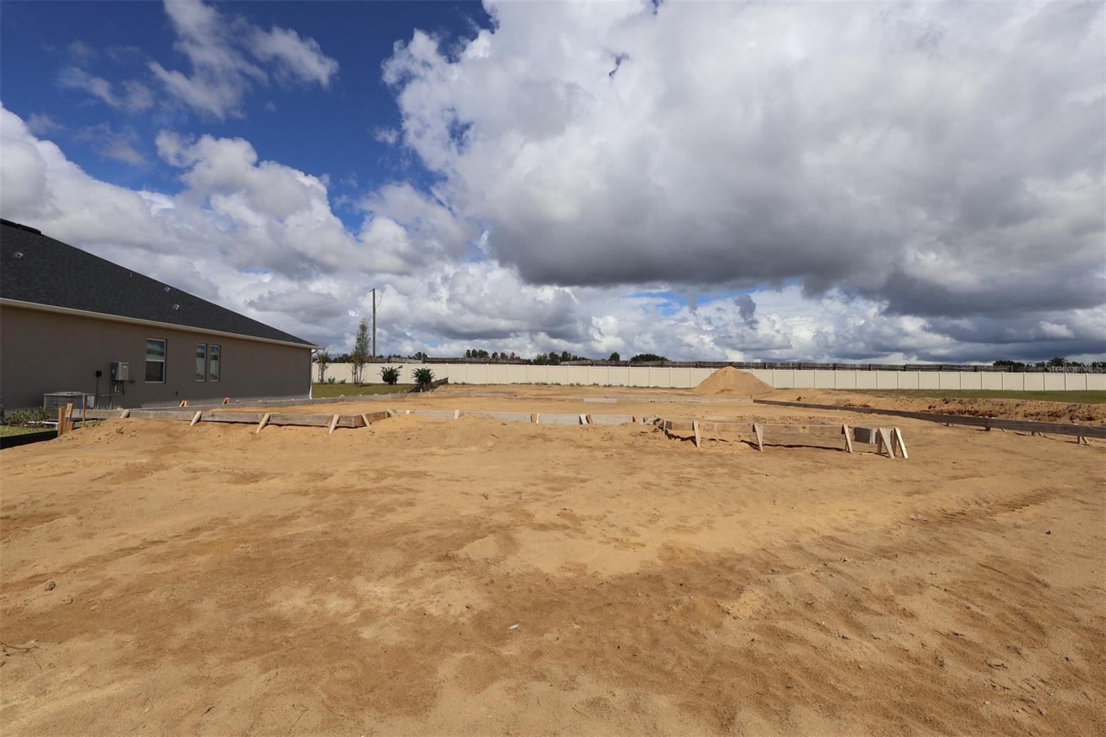 WOLF LAKE RANCH - Residential