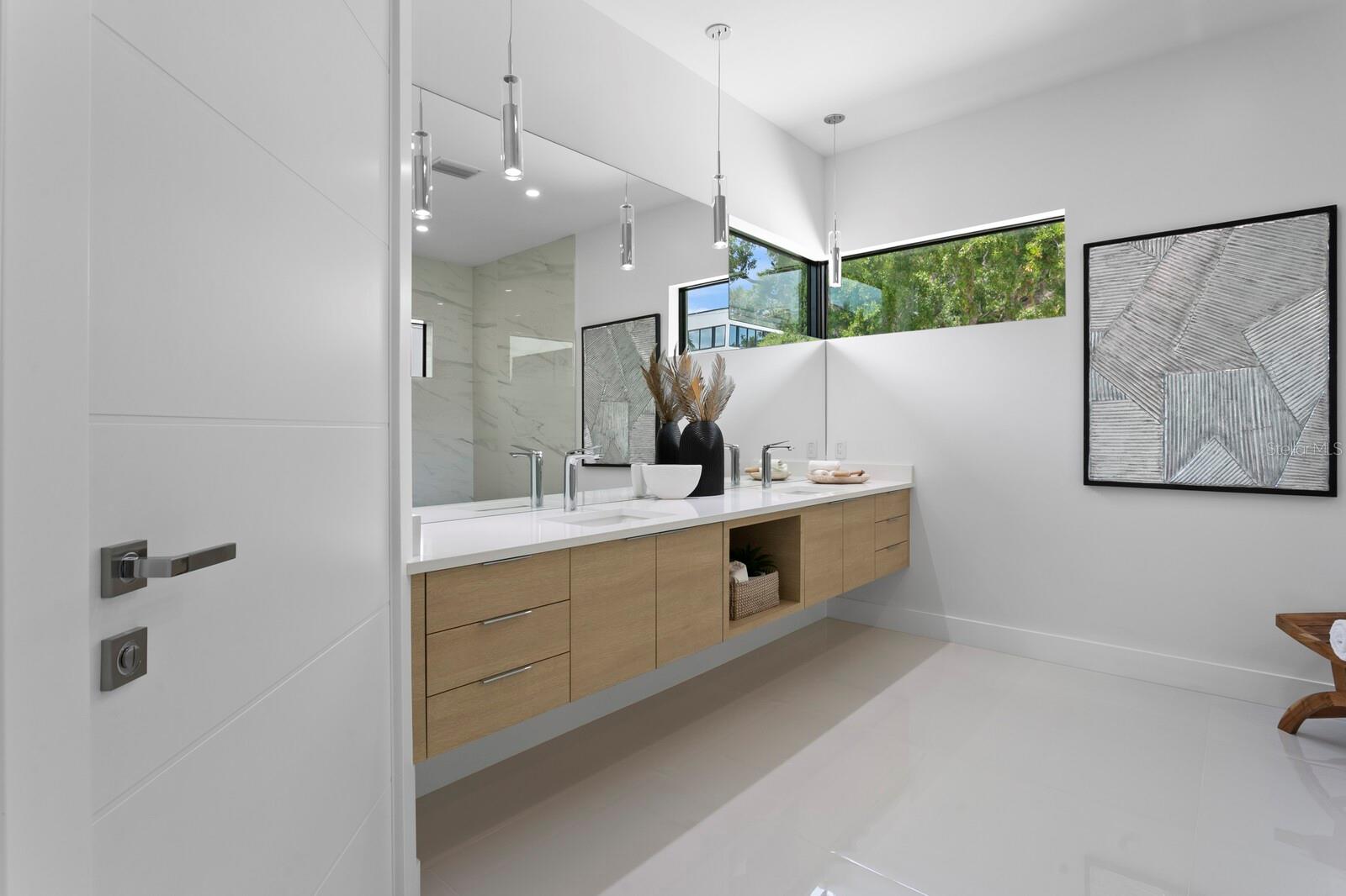 HARTSDALE - Residential