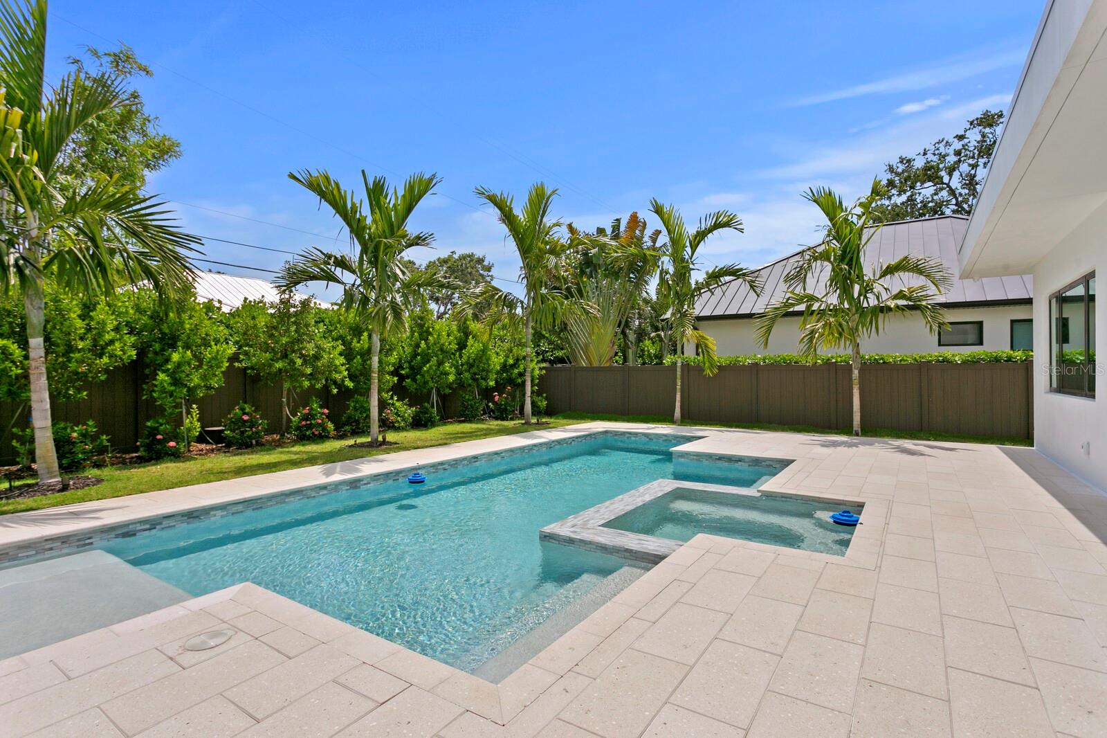 HARTSDALE - Residential