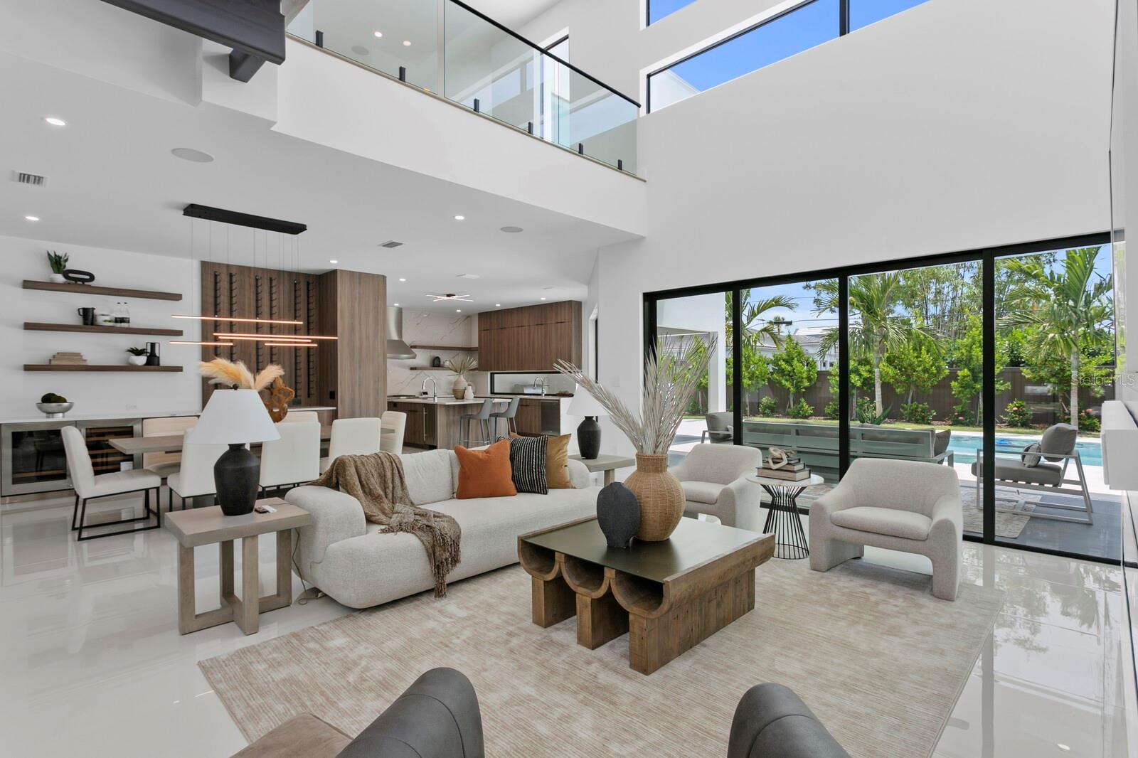 HARTSDALE - Residential