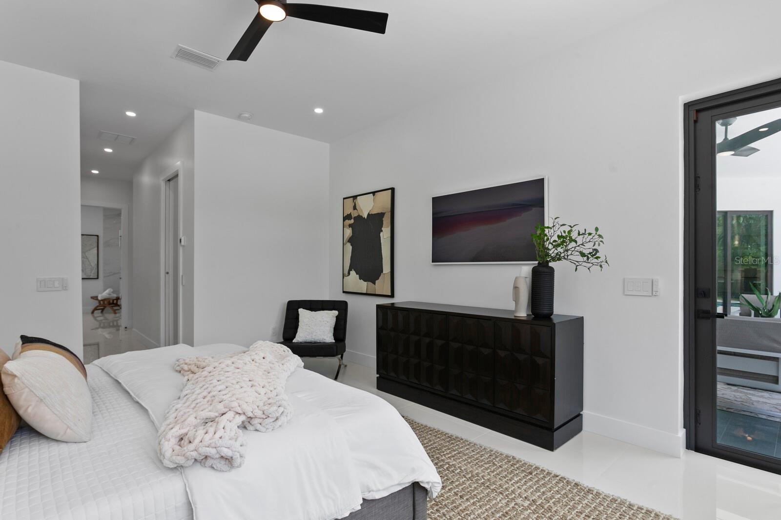 HARTSDALE - Residential