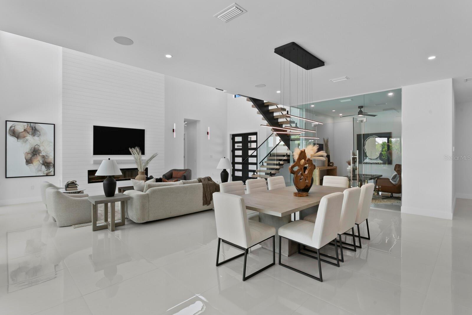 HARTSDALE - Residential