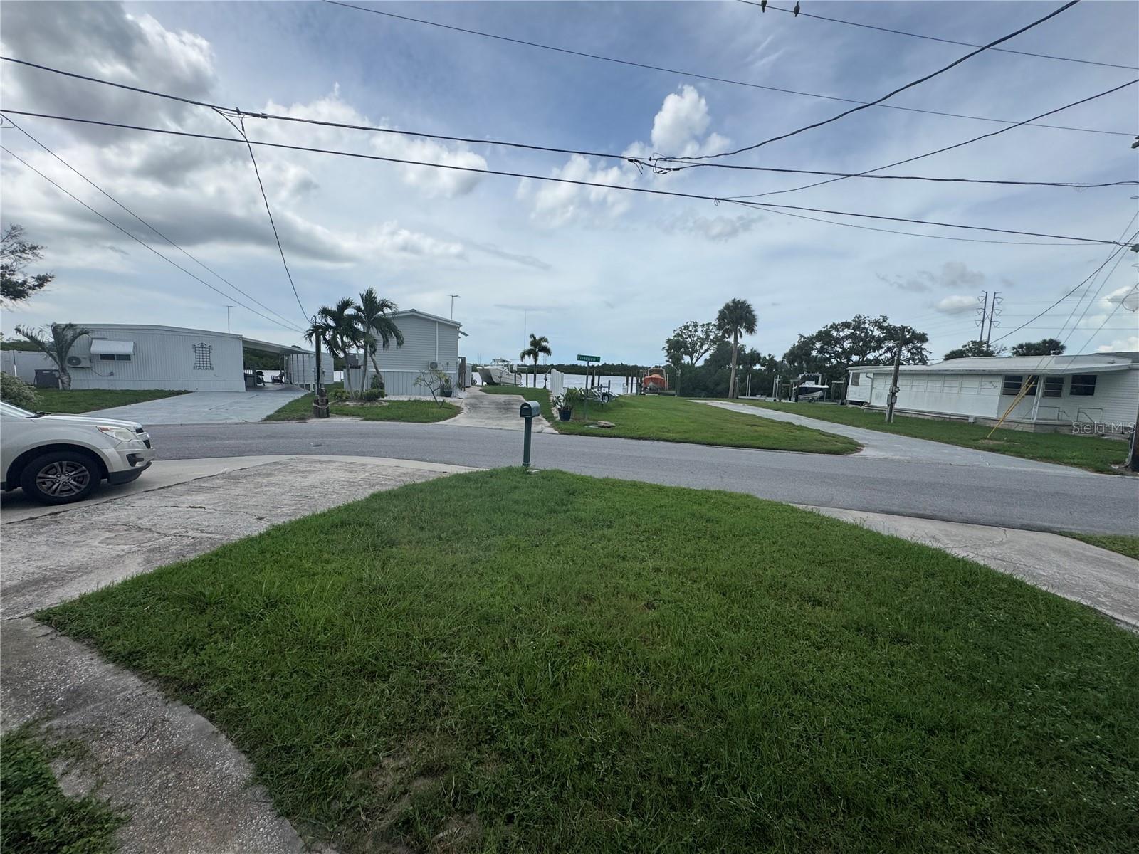 802 RIVER VIEW LANE