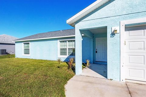 A home in PORT CHARLOTTE