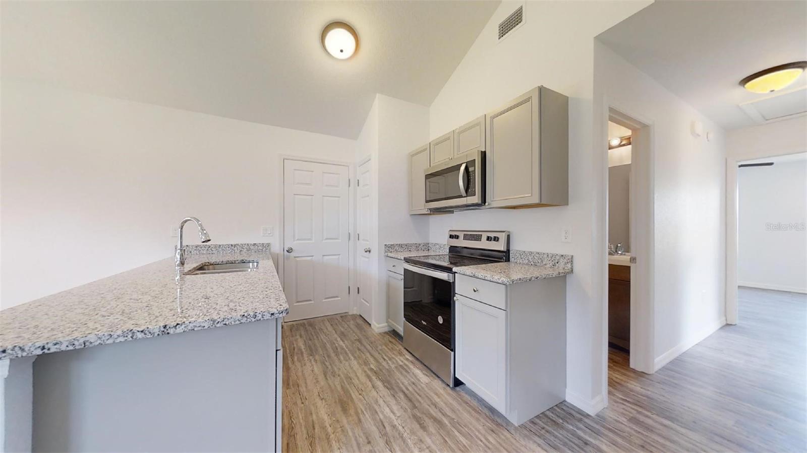 BELLEVIEW HEIGHTS ESTATES - Residential