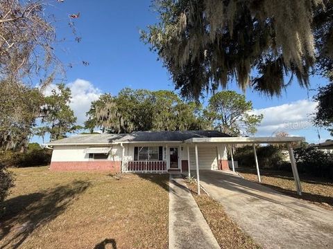 Photo of 3736 Pine Circle, Lake Wales, FL 33898 (MLS # S5140625)
