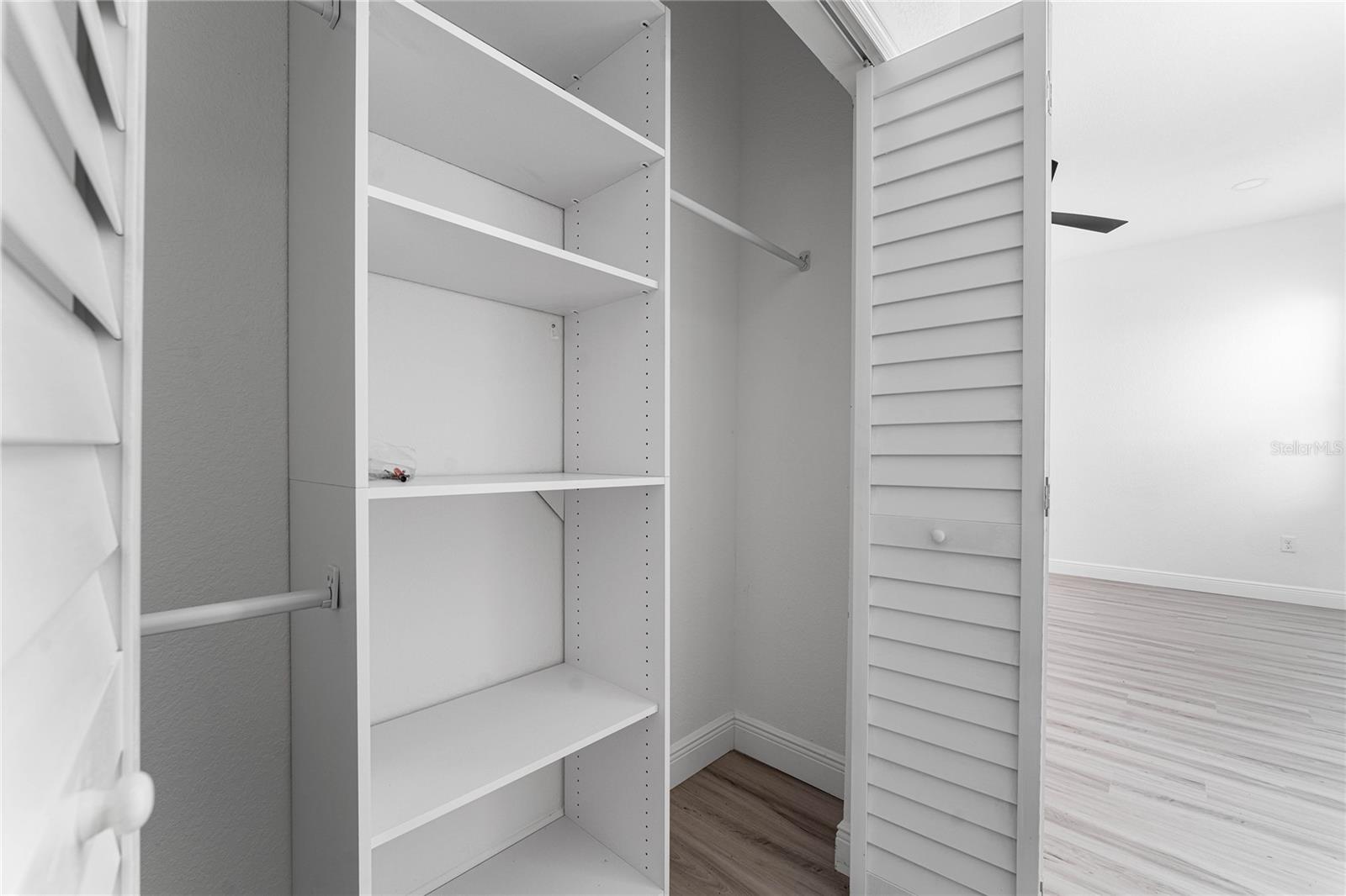 SCHULTZ REP GUS C - Residential