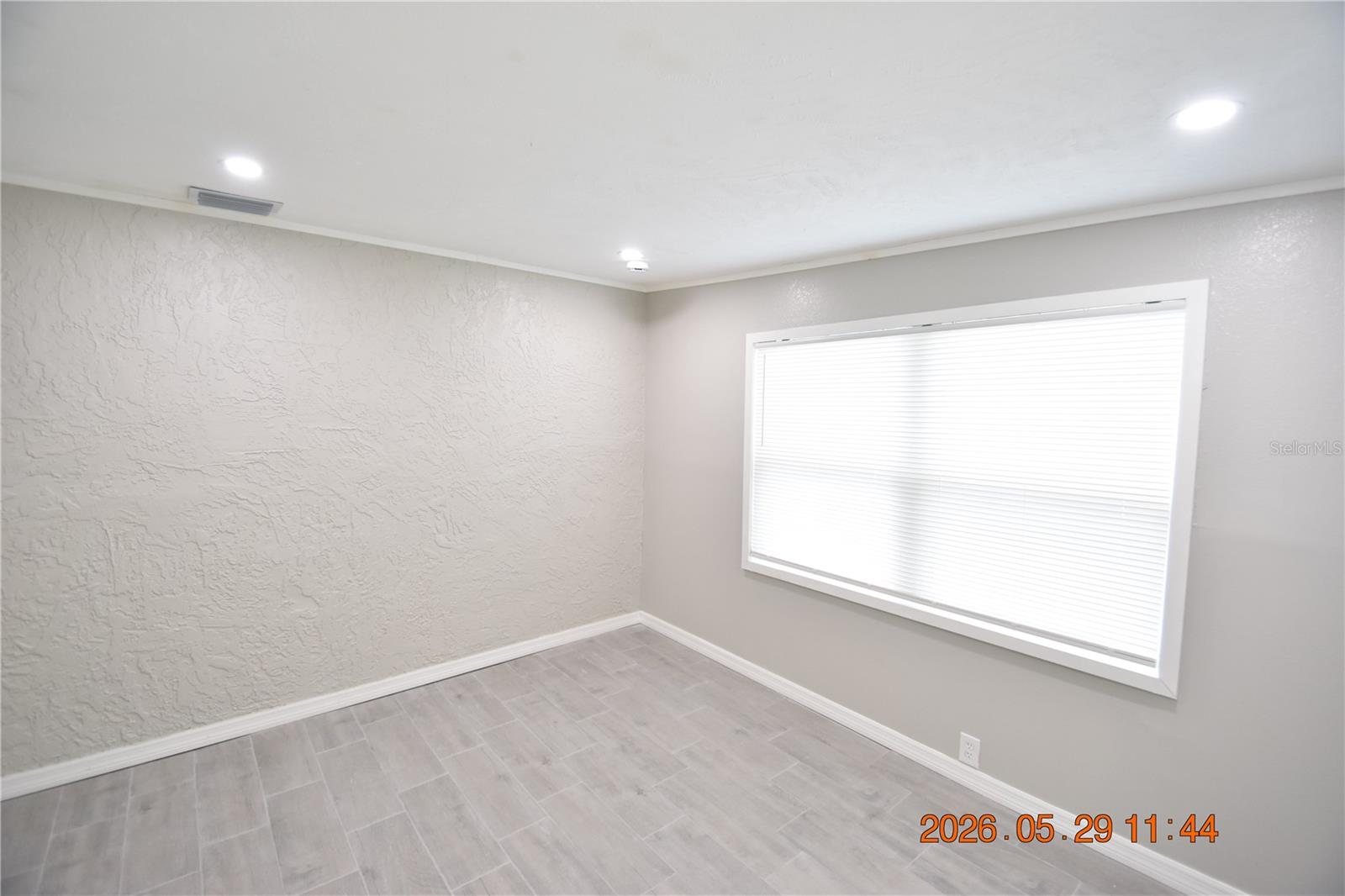 INDIAN SPGS UNIT 01 - Residential Lease