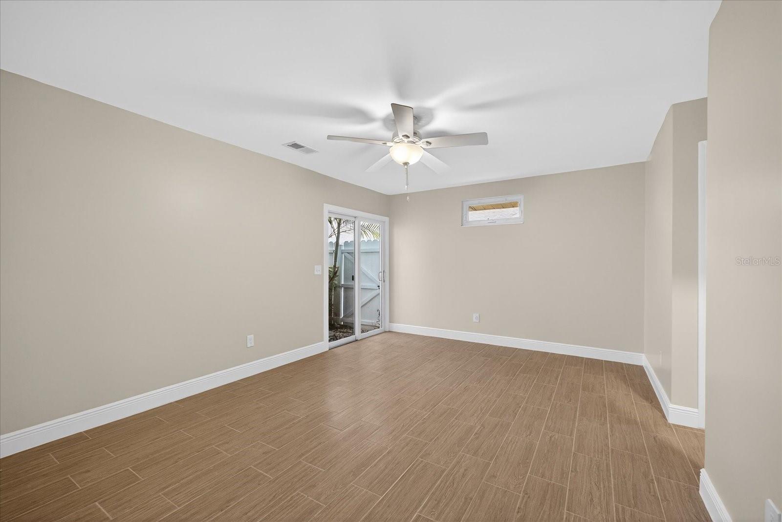 GULF HARBORS WOODLANDS - Residential