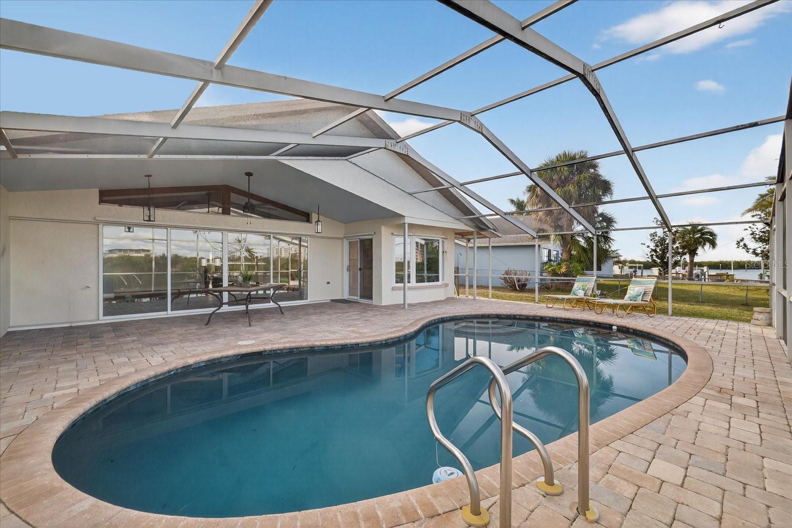 GULF HARBORS WOODLANDS - Residential