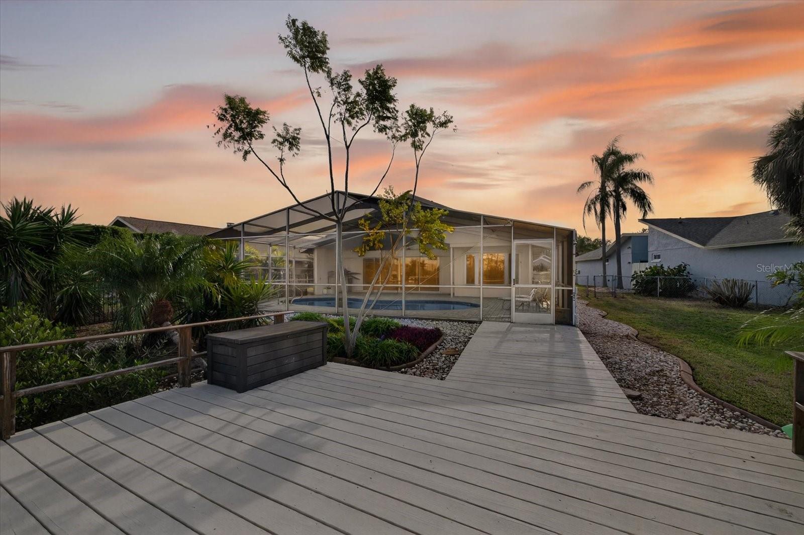 GULF HARBORS WOODLANDS - Residential