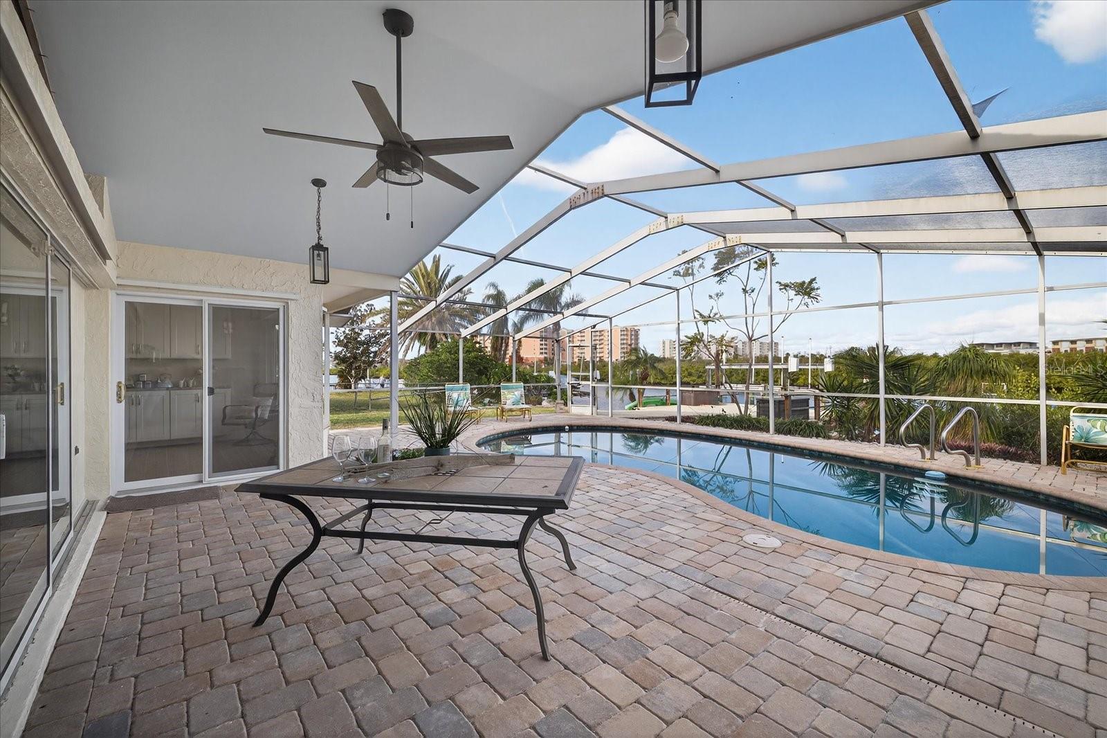 GULF HARBORS WOODLANDS - Residential