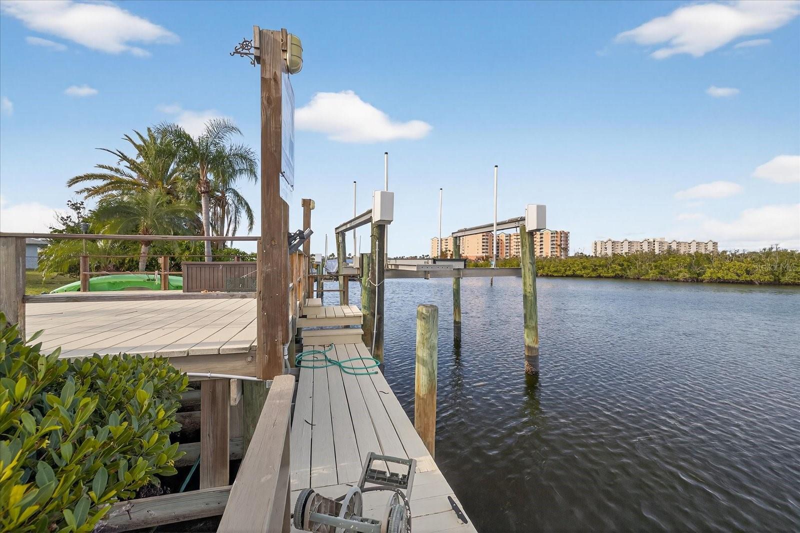GULF HARBORS WOODLANDS - Residential