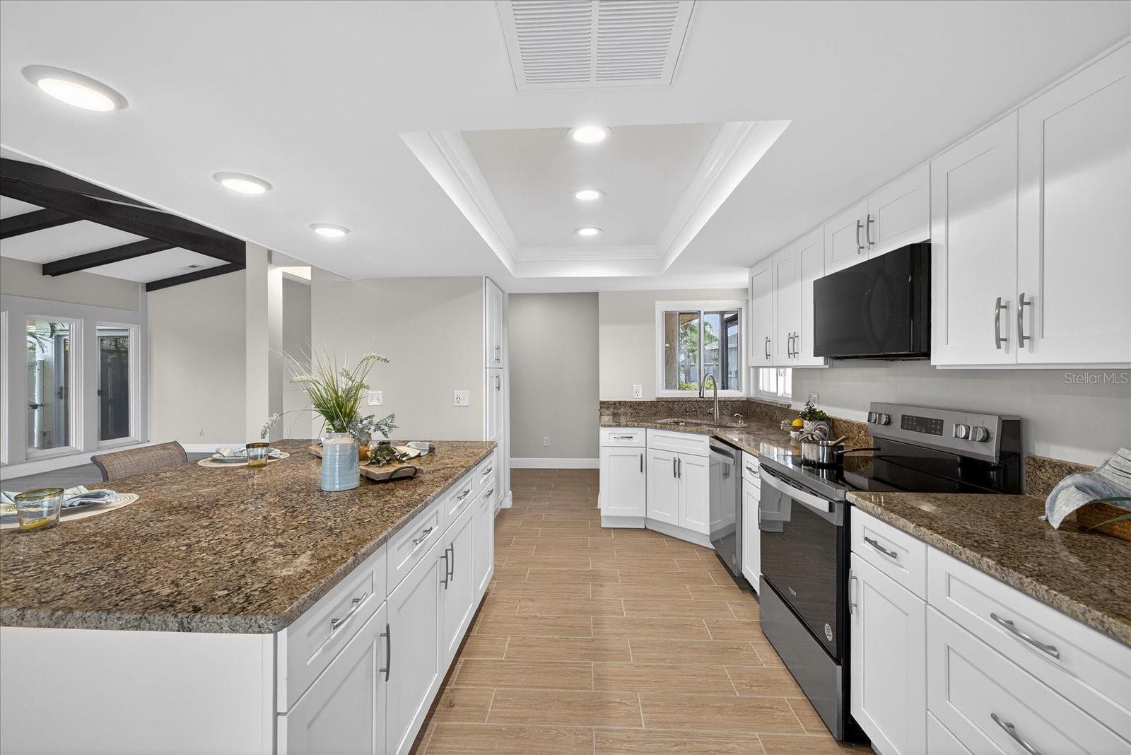 GULF HARBORS WOODLANDS - Residential