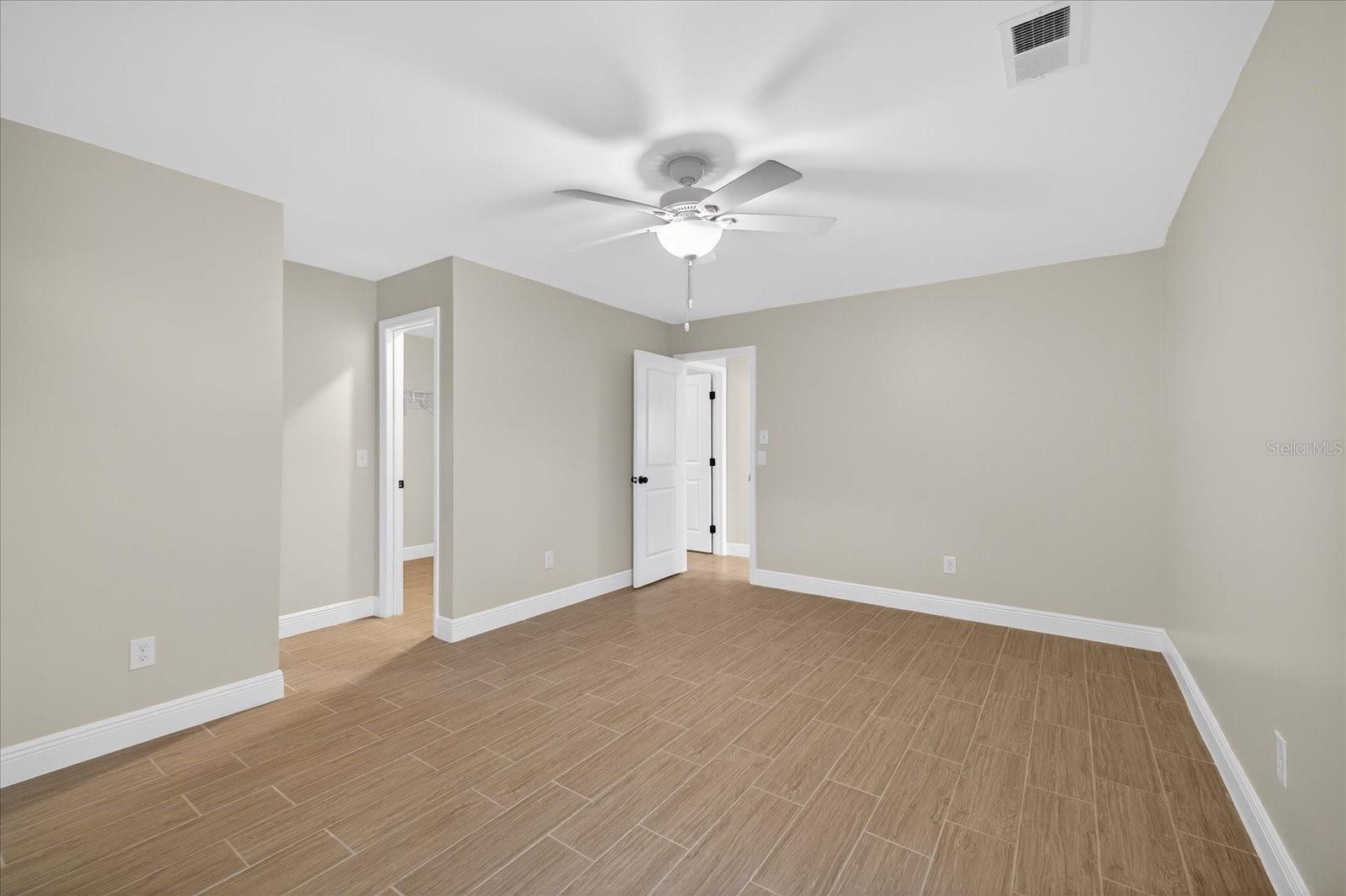 GULF HARBORS WOODLANDS - Residential