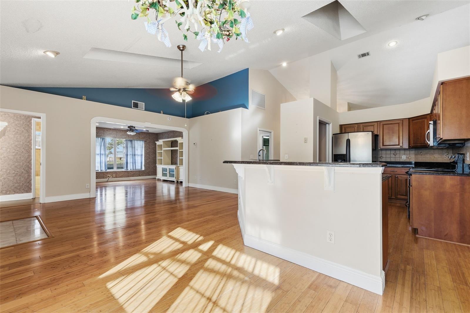 CROWN POINT WOODS PH 02 - Residential