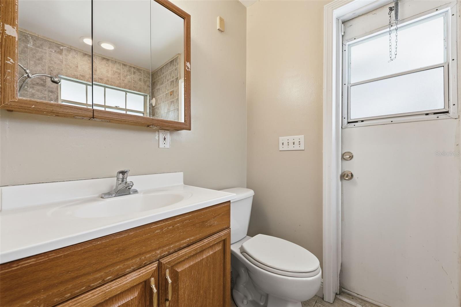 CROWN POINT WOODS PH 02 - Residential