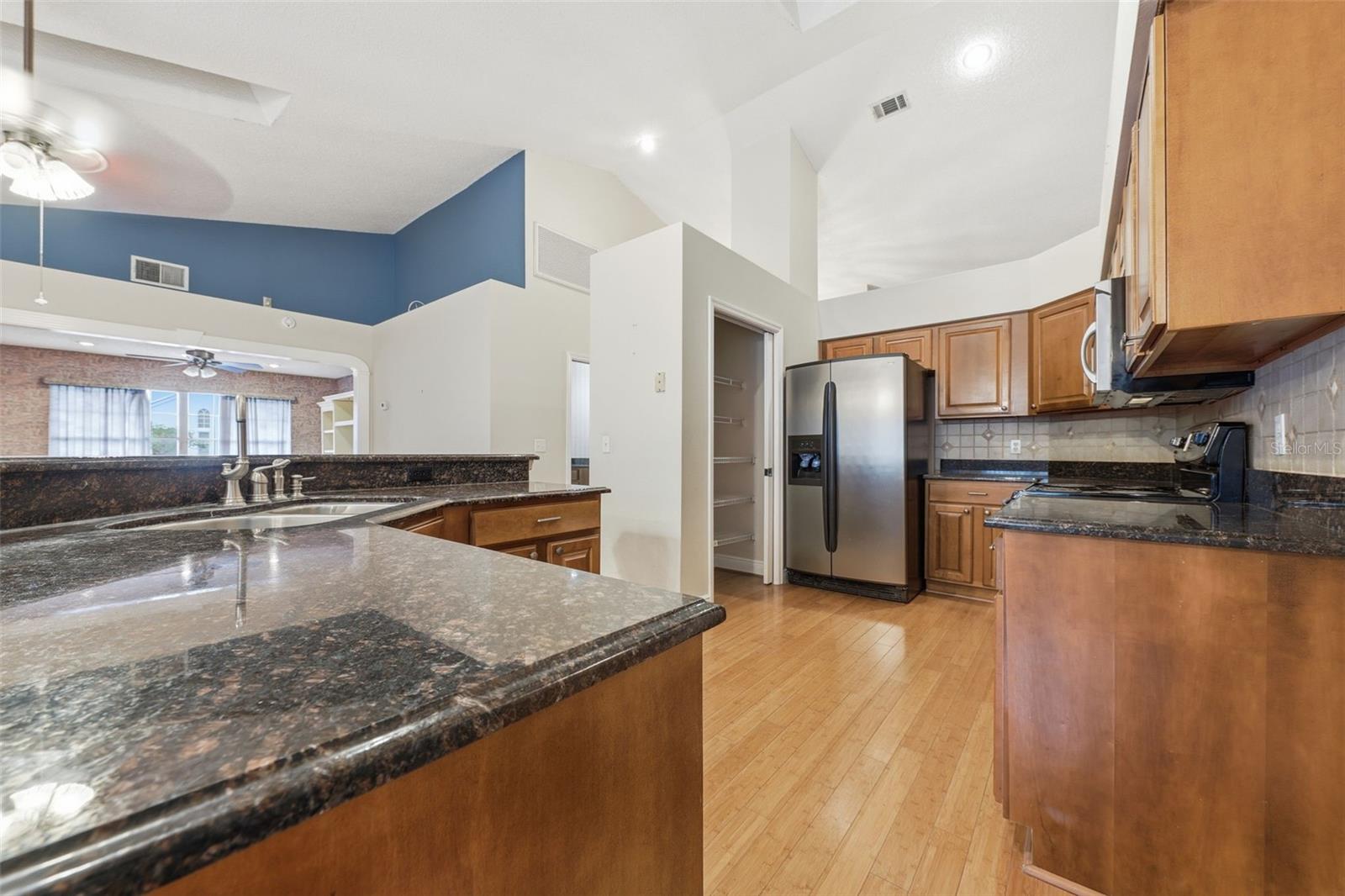 CROWN POINT WOODS PH 02 - Residential