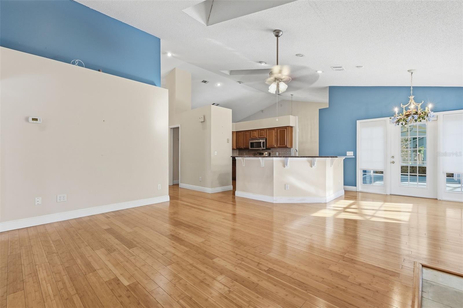 CROWN POINT WOODS PH 02 - Residential