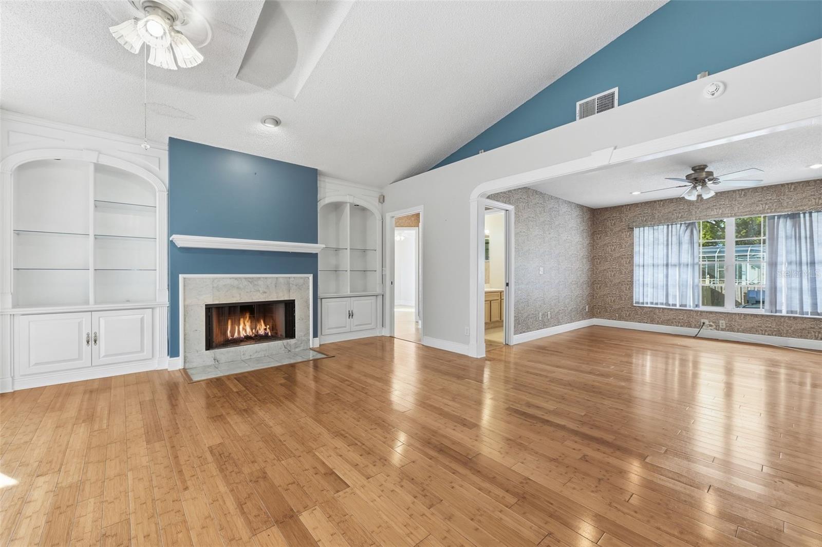 CROWN POINT WOODS PH 02 - Residential