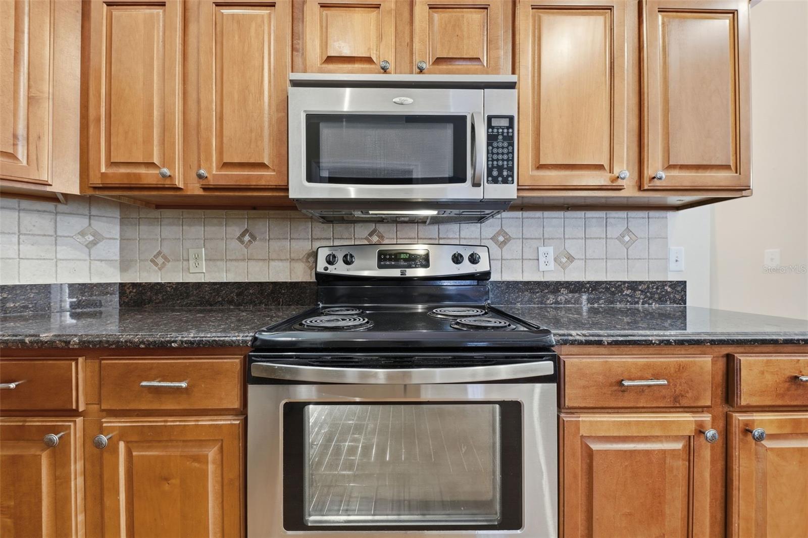 CROWN POINT WOODS PH 02 - Residential