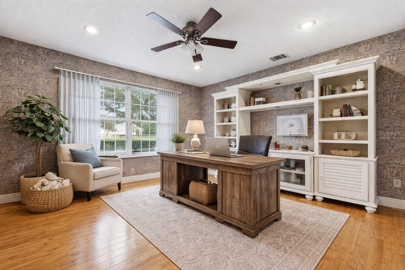 CROWN POINT WOODS PH 02 - Residential