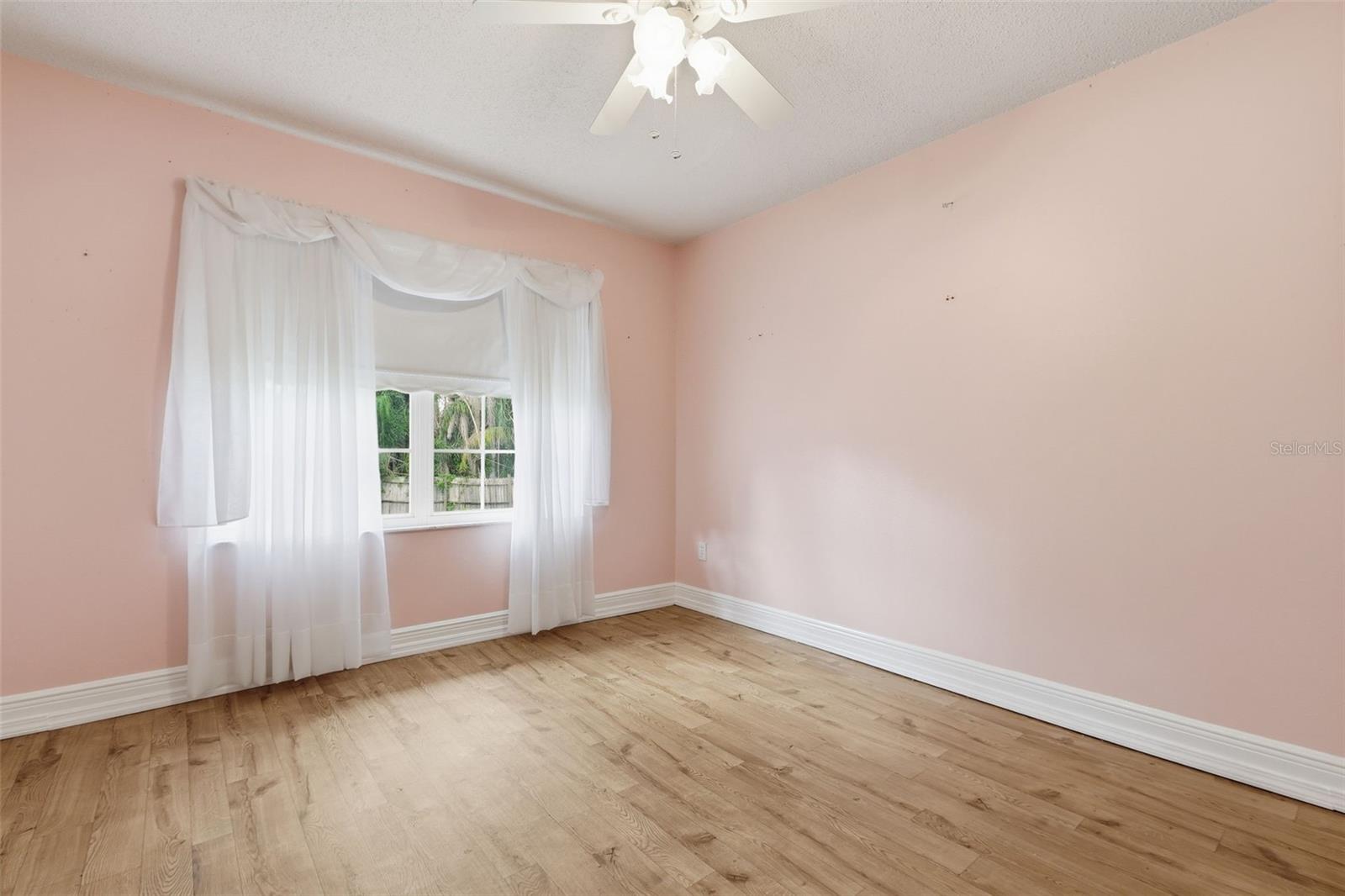 CROWN POINT WOODS PH 02 - Residential