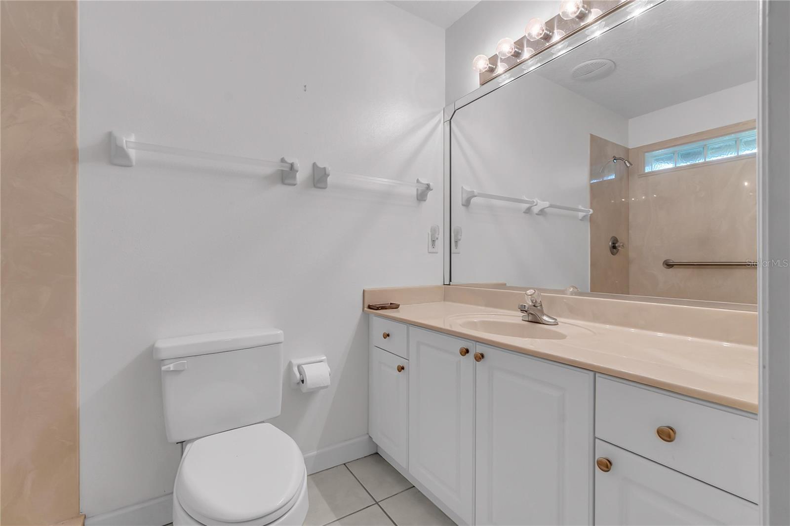 TUCKAWAY LAKE ESTATES - Residential