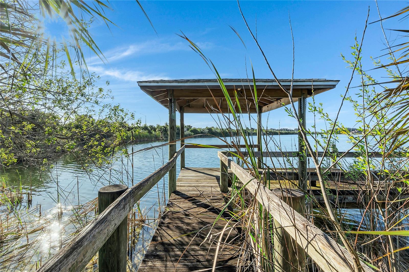 TUCKAWAY LAKE ESTATES - Residential