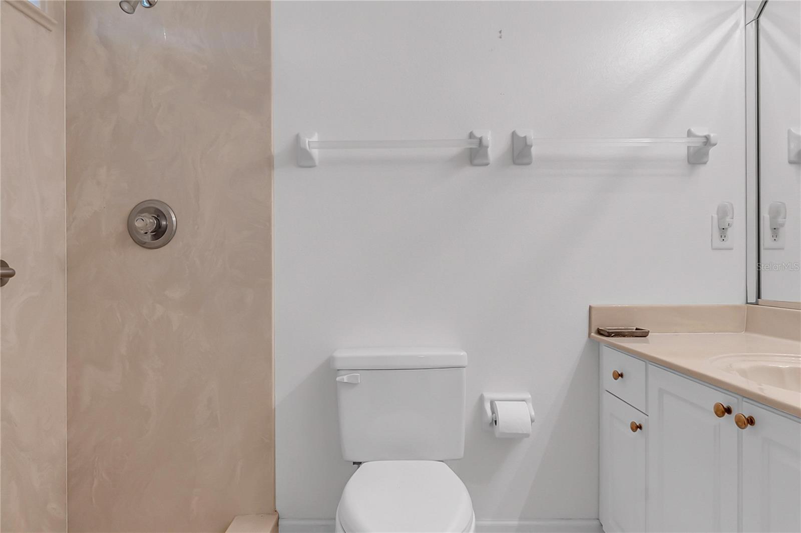 TUCKAWAY LAKE ESTATES - Residential